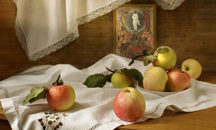 Про освящение яблок в день Преображения Господня